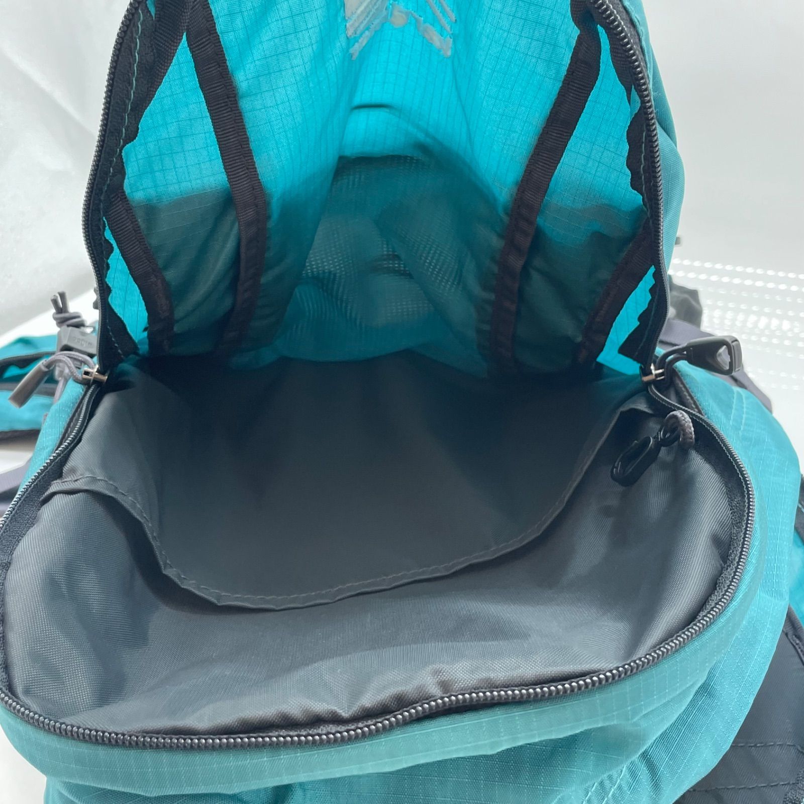 グリーン系 アウトドア