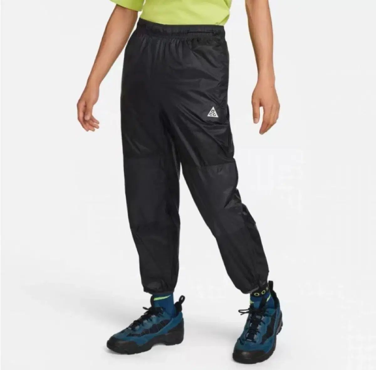  NIKE ACG シンダーコン ウィンドシェル パンツ ブラック L ジョガーパンツ スウェットパンツ パンツ