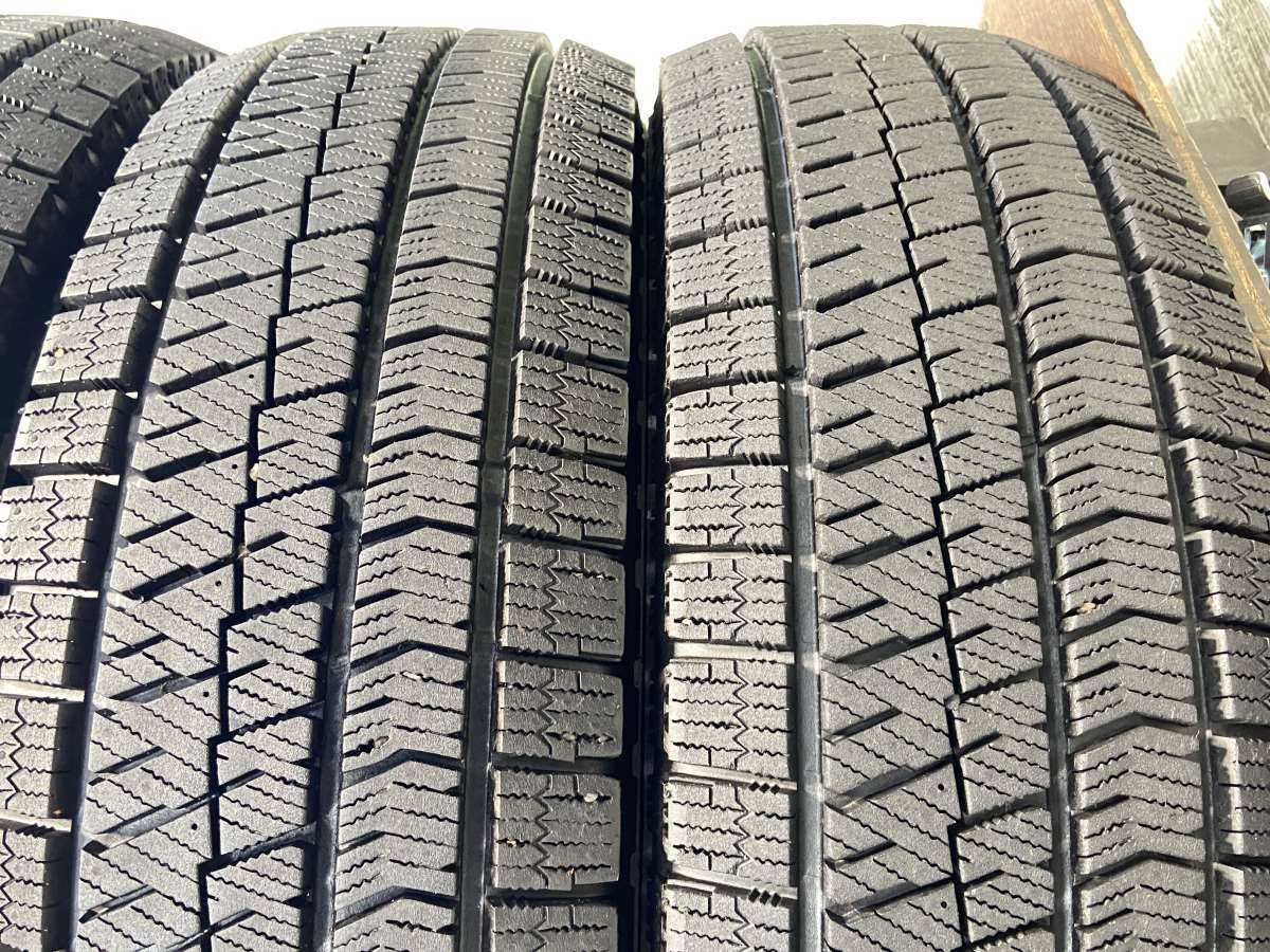 205/70R15 nブリヂストン ブリザック VRX2 n中古タイヤ