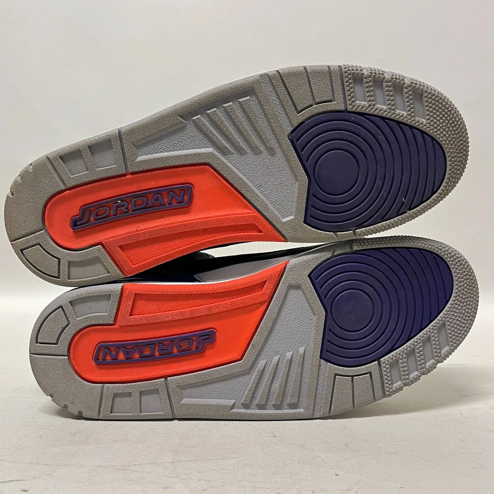 浜館80-1687】【店舗併売品】NIKE AIR JORDAN 3 RETRO 