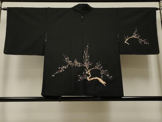 平和屋着物＃羽織 総刺繍 枝花文 黒地 正絹 逸品 CAAT5660id