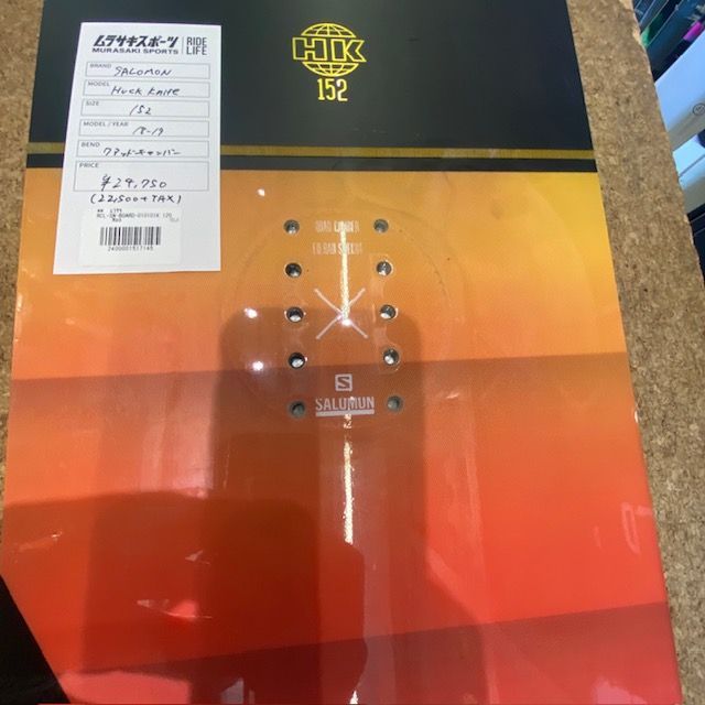 SALOMON サロモン