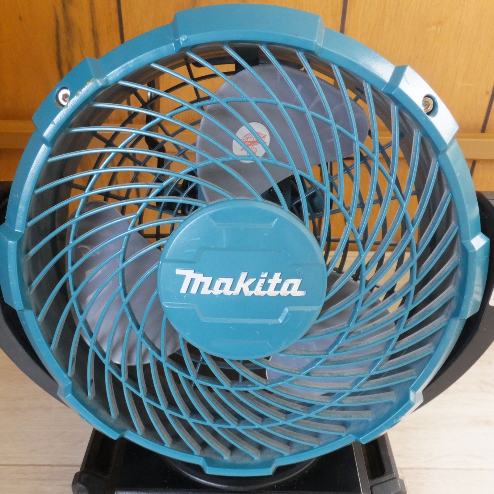 makita(マキタ) 注文 14.4V/18V 充電式ファンCF102D マキタ 充電式