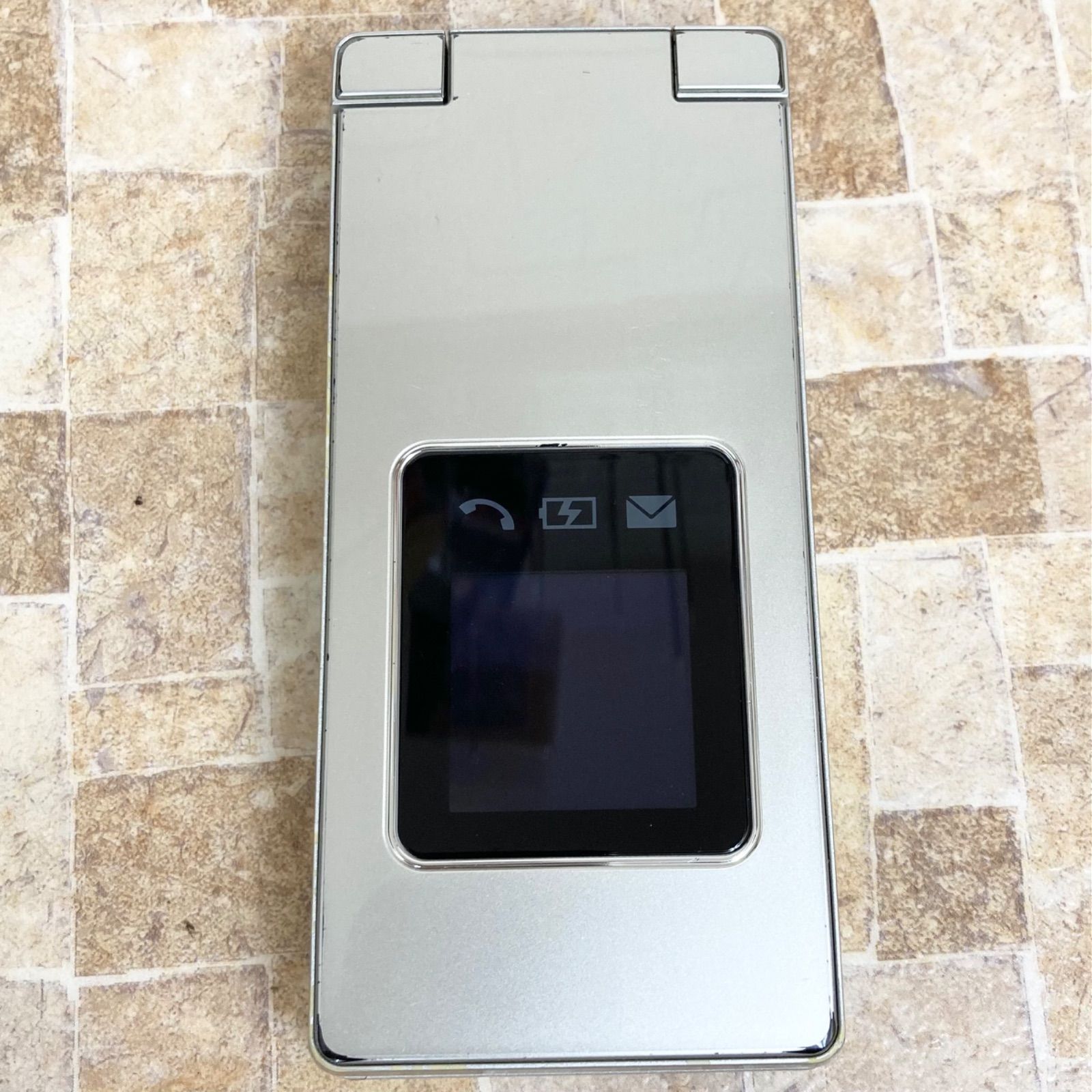 ヘッドレストモニター　カロッツエリア　TVM-PW910T配線付き ヘッドレストモニター カロッツエリア TVM-PW910T配線付き