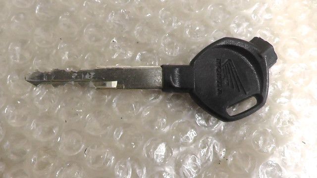 LALPCJ729E3301xx の