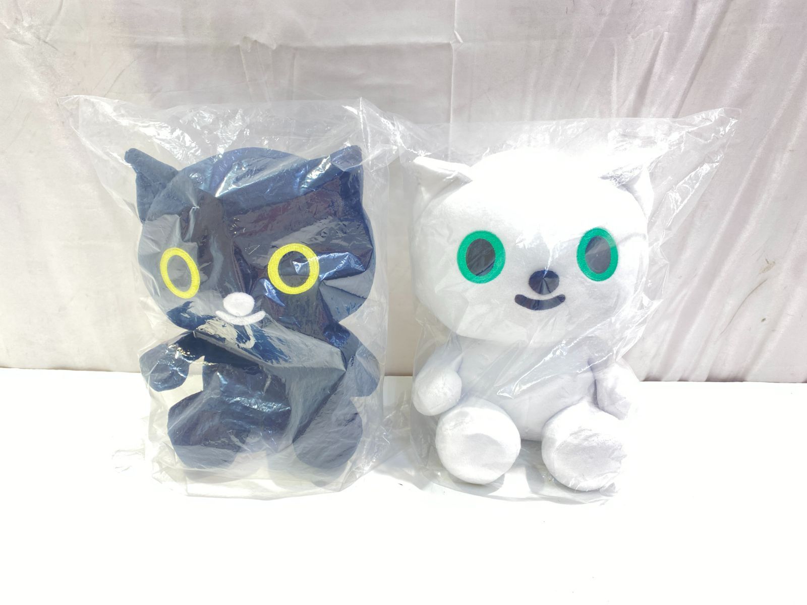 クロネコヤマト　クロネコシロネコ　ぬいぐるみ　30cm 大　非売品 Amazon.co.jp: クロネコヤマト クロネコシロネコ ぬいぐるみ 二