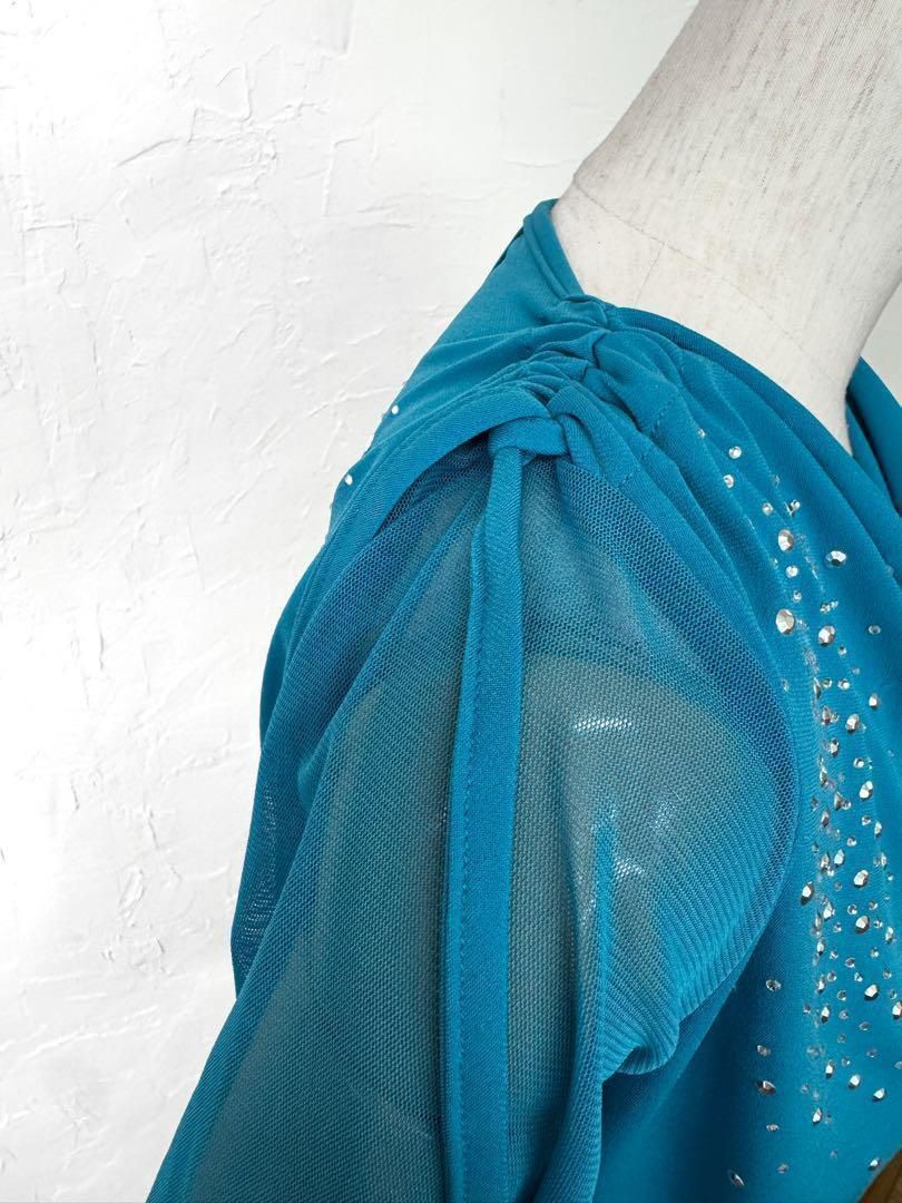 肩幅が気になる方へ】新品 社交ダンス ブルーグリーンカットソーd133