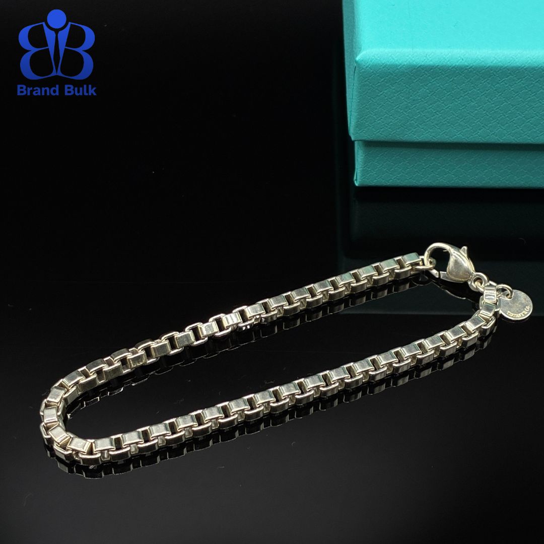 魅力的な価格 美品】Tiffany & Co ベネチアン ブレスレット SV925 - メルカリ アクセサリー