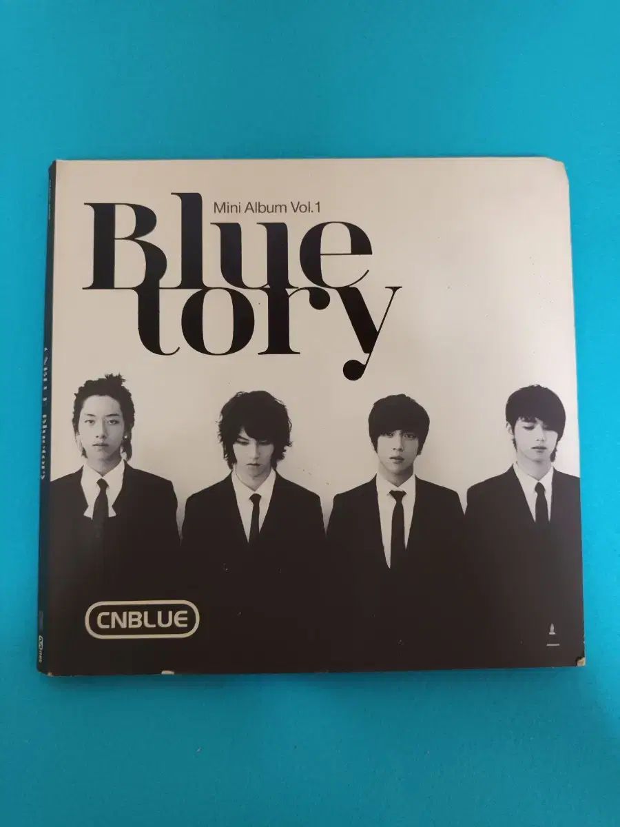韓国CD★CNBLUE 1st Mini Album『 Bluetory 』新品 Amazon.co.jp: CNBLUE 1st Mini Album - Bluetory(韓国盤