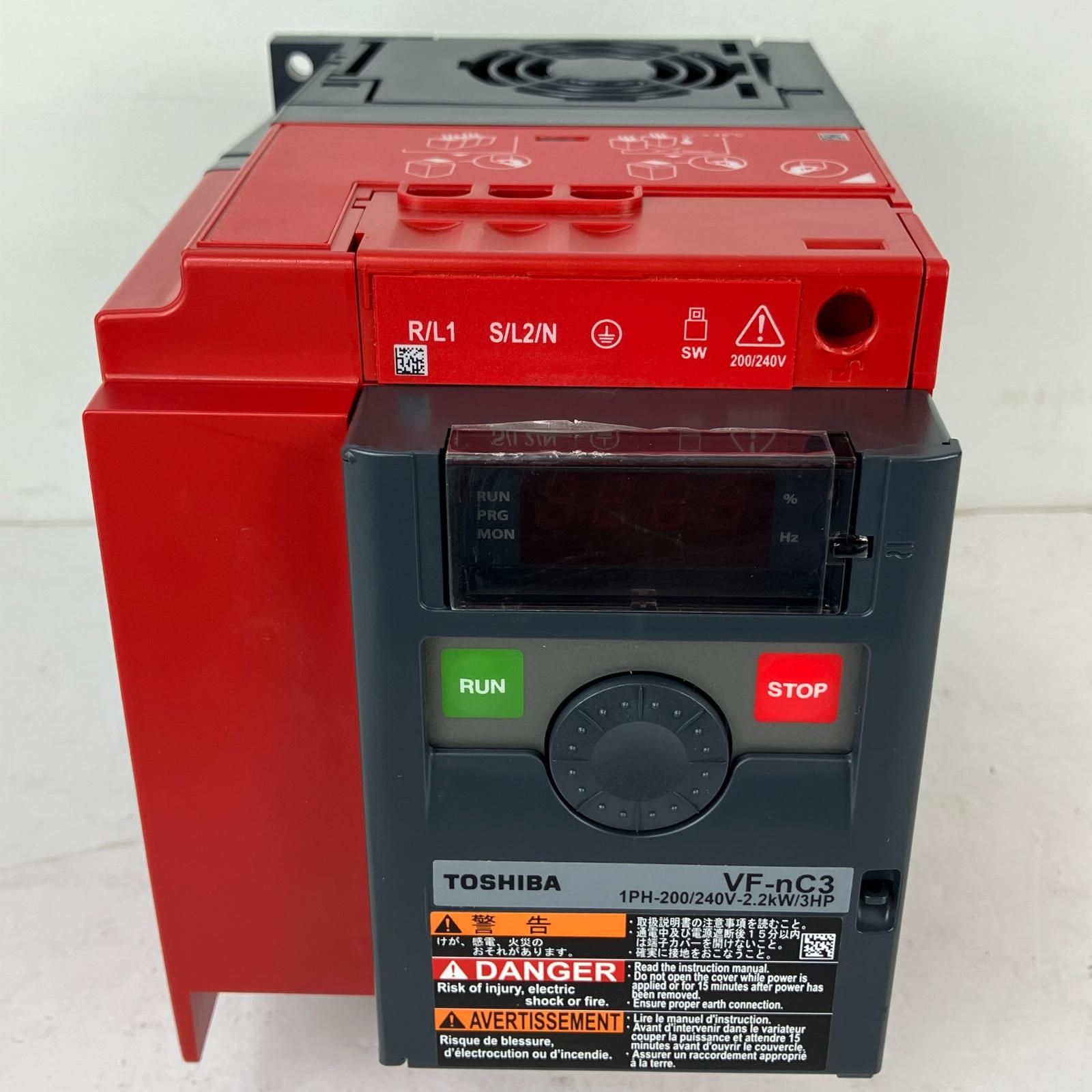 ЗЗTOSHIBA 東芝 単相200 小型インバータ 取説 VFNC3S-2025PL レッド×ブラック
