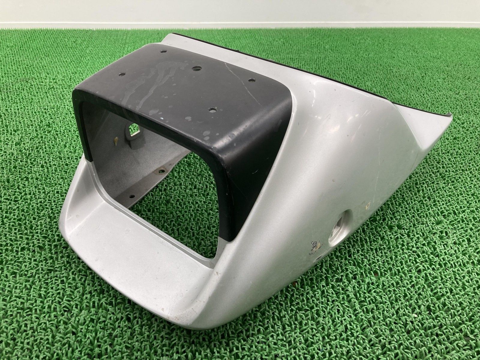 GSX1100Sカタナ アッパーカウル 赤 94411-493 スズキ 純正 中古 バイク