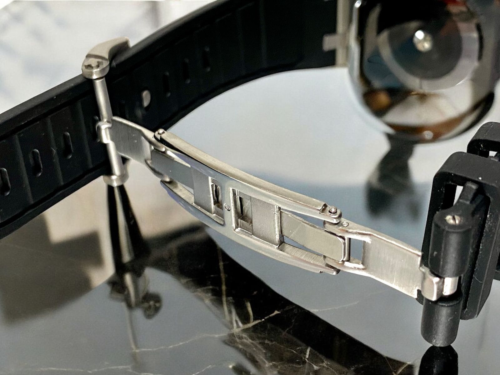 44mm
