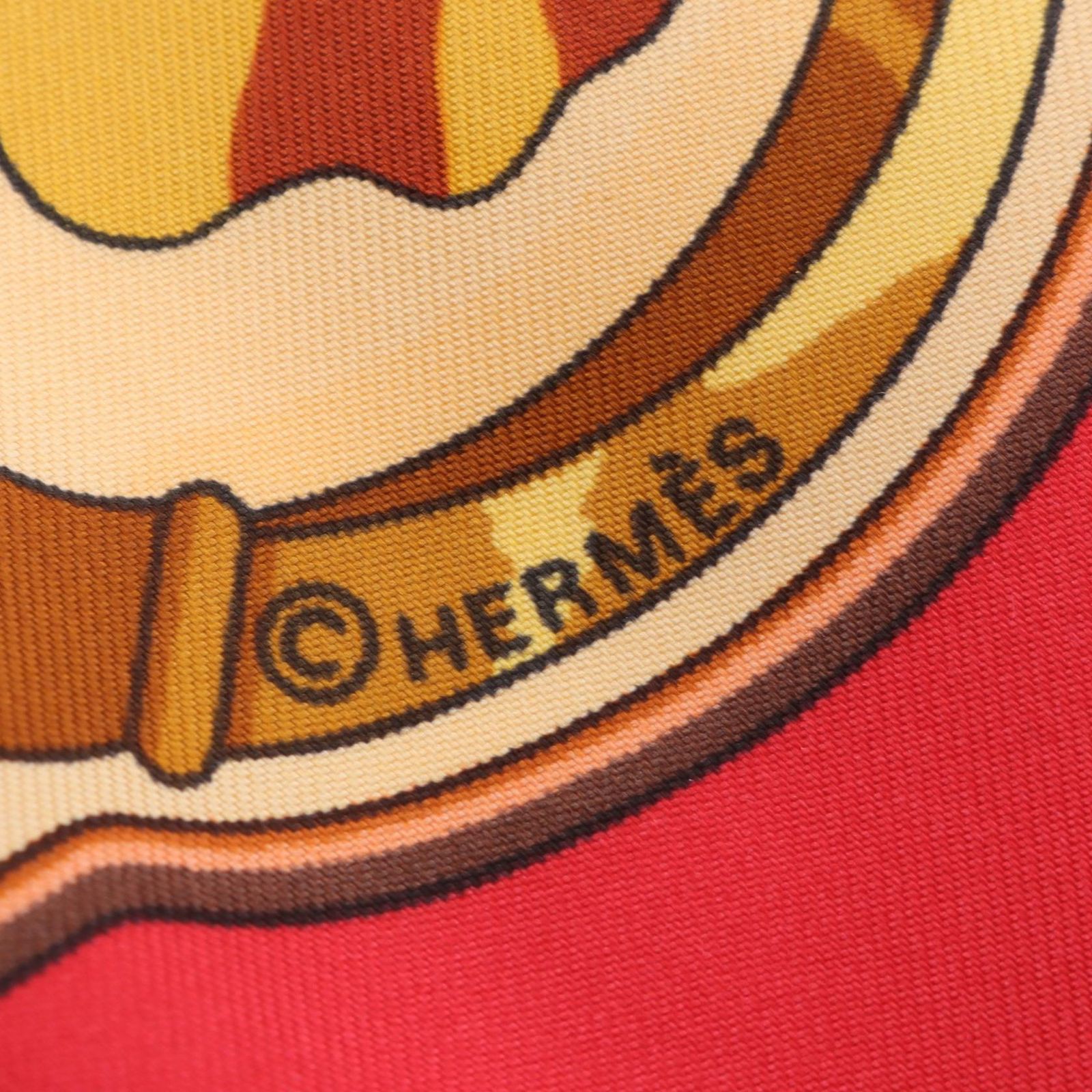 HERMES エルメス スカーフ カレ90　Cogeaux 未使用 HERMES エルメス スカーフ カレ90 Cogeaux ベージュ ホワイト