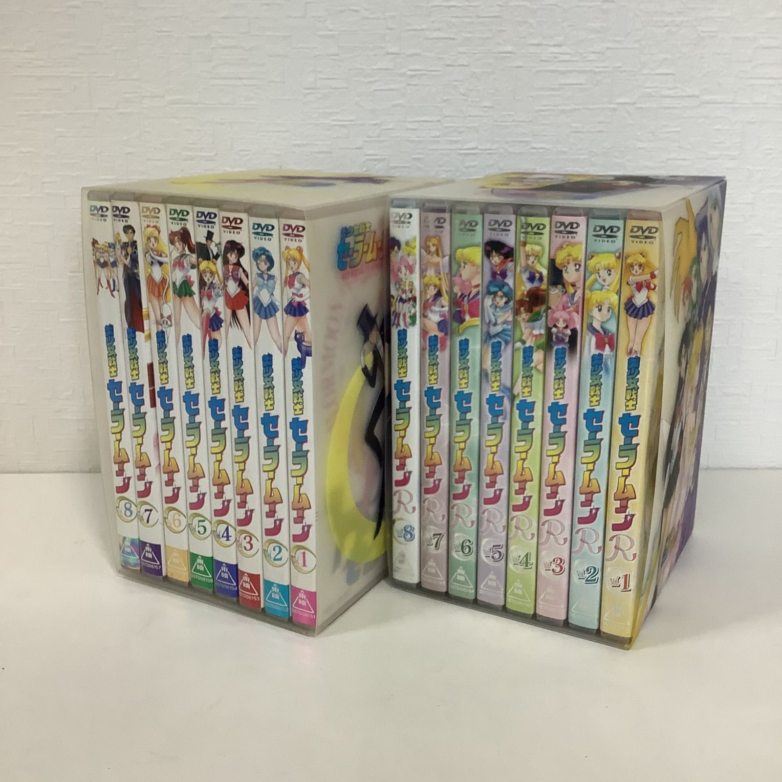 02  美少女戦士セーラームーンR　DVD   全8巻 全巻　セット