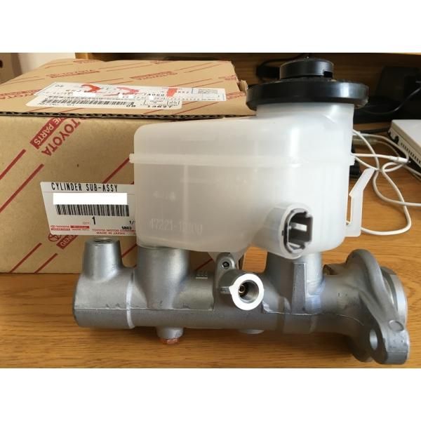 トヨタ純正新品カローラレビン トレノ AE111 ブレーキマスターシリンダー AE86 TE27 KP61 流用