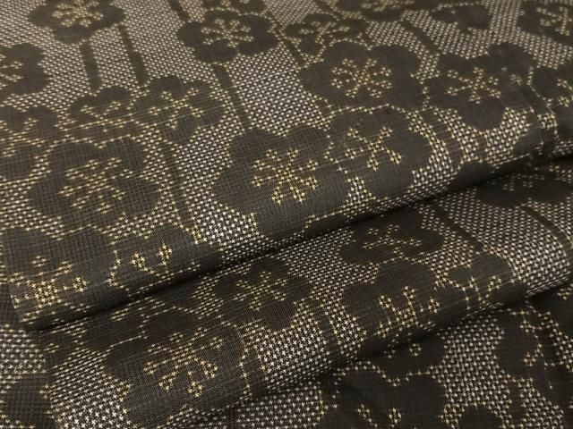 平和屋着物●本場大島紬　7マルキ　枝梅文　正絹　逸品　AAAV9080np 平和屋着物○本場大島紬 7マルキ 枝梅文 正絹 逸品 AAAV9080np - メルカリ