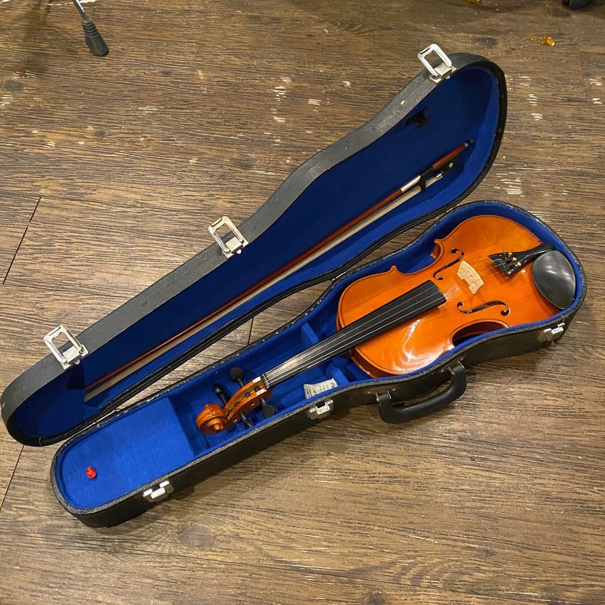 Andalusia バイオリン AV-80 　4/4 本体 ケース・弓付き 楽器・機材 Andalusia AV-80 String Instrument アンダルシア バイオリン