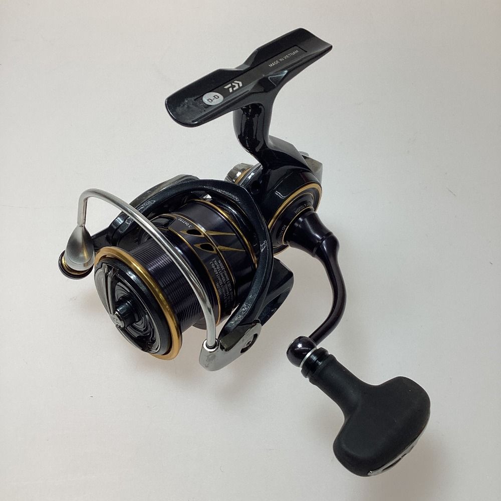 DAIWA ダイワ 釣り用品 リール スピニングリール 21カルディアLT3000