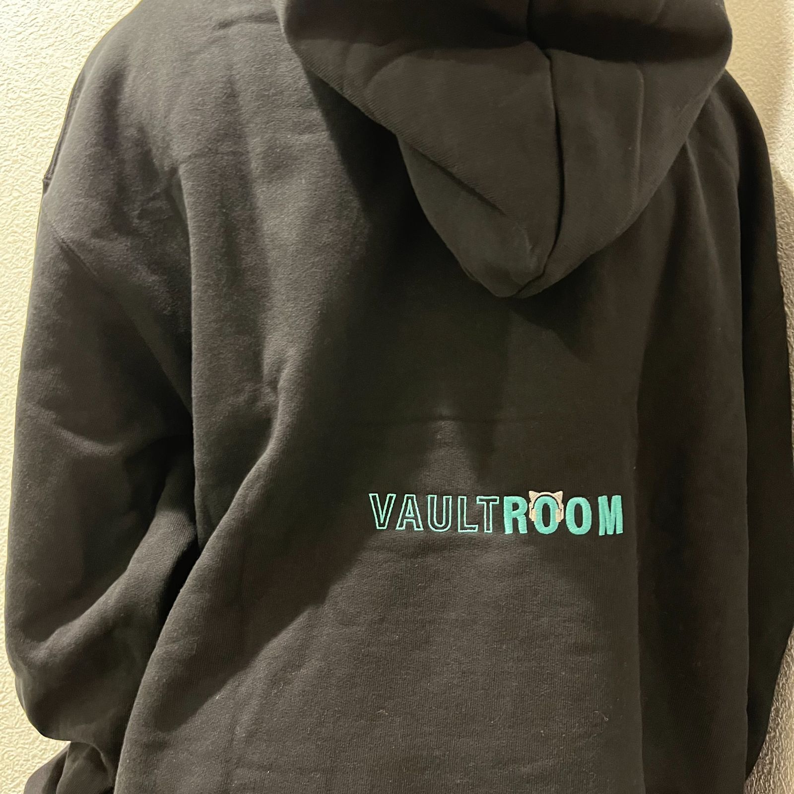 上品な VAULTROOM ×猫麦とろろ HOODIE Mサイズ BLACK 黒 | artfive.co.jp