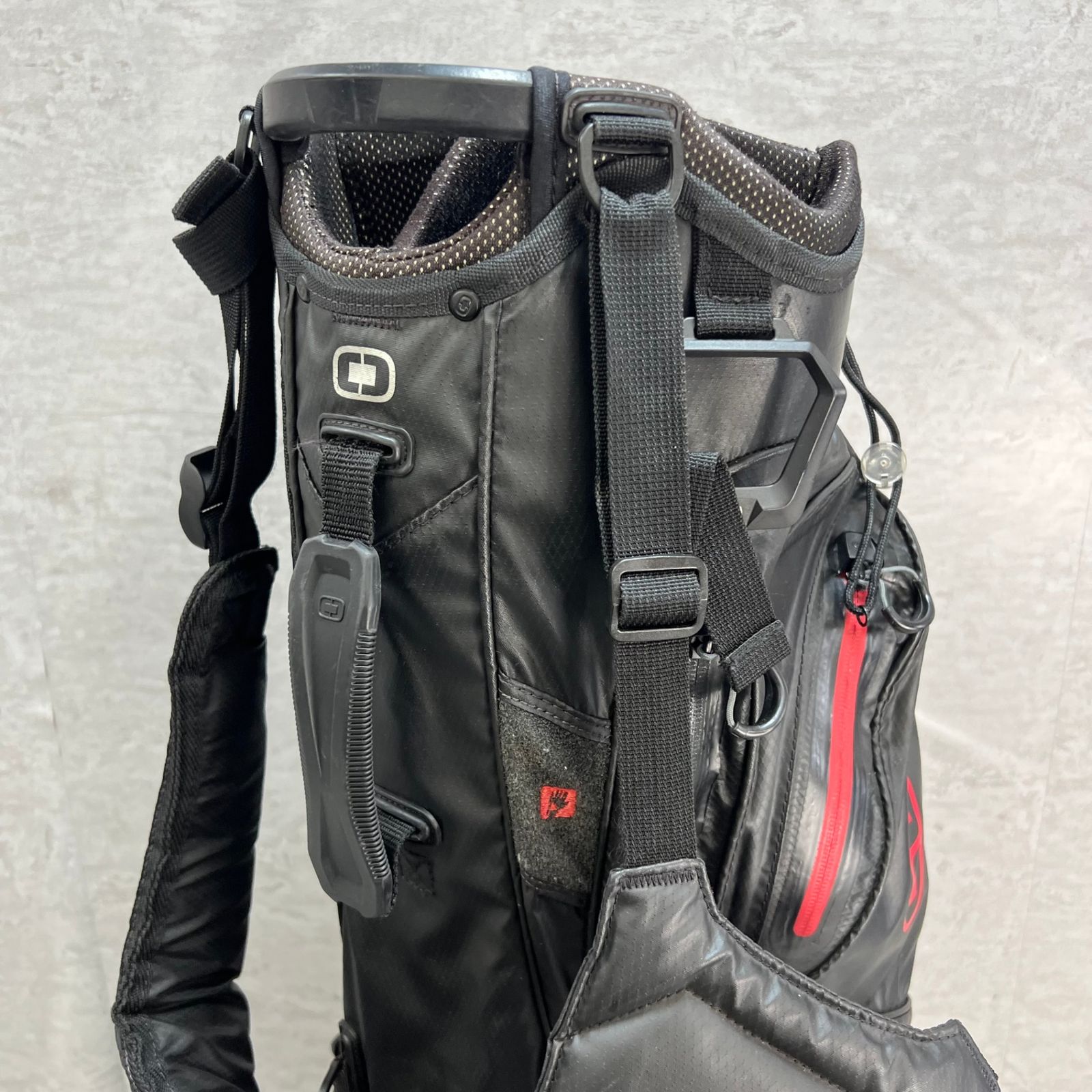 オジオ　ゴルフ　キャディバッグ　スタンド式　約9型　約23cm　7分割　ナイロン OGIO オジオ ゴルフ キャディバッグ スタンド式 約9型 約23cm 7分割 2.4kg