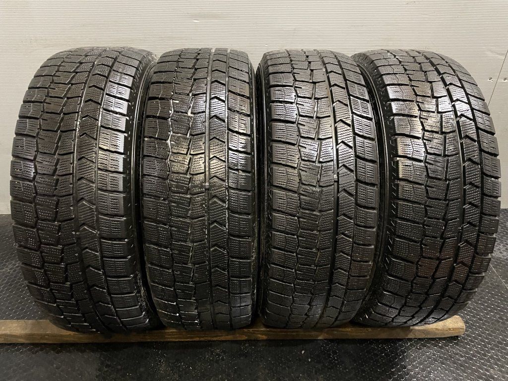 DUNLOP WINTER MAXX WM02 225/60R17 17インチ スタッドレス 4本 2018年