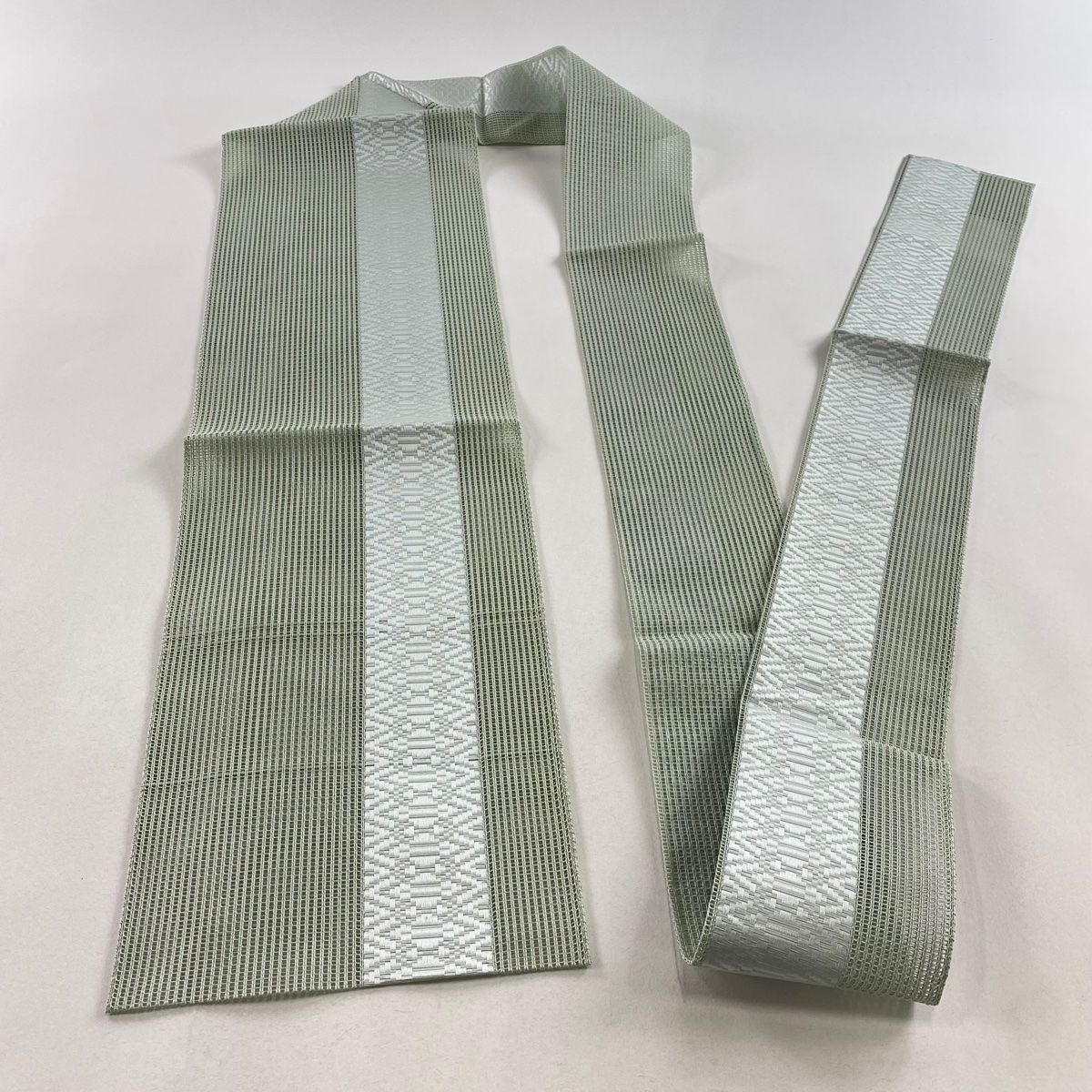 ☆★ 本場筑前博多織 八寸名古屋帯 証紙あり 未使用品 ★☆ 名古屋帯 名品 証紙 本場筑前博多織 夏帯 八寸名古屋帯 独鈷柄 薄緑