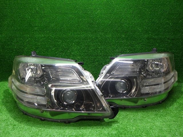 車 アルファード 後期 ヘッドライト 左右 HID ANH MNH 10/15 58-17 7 