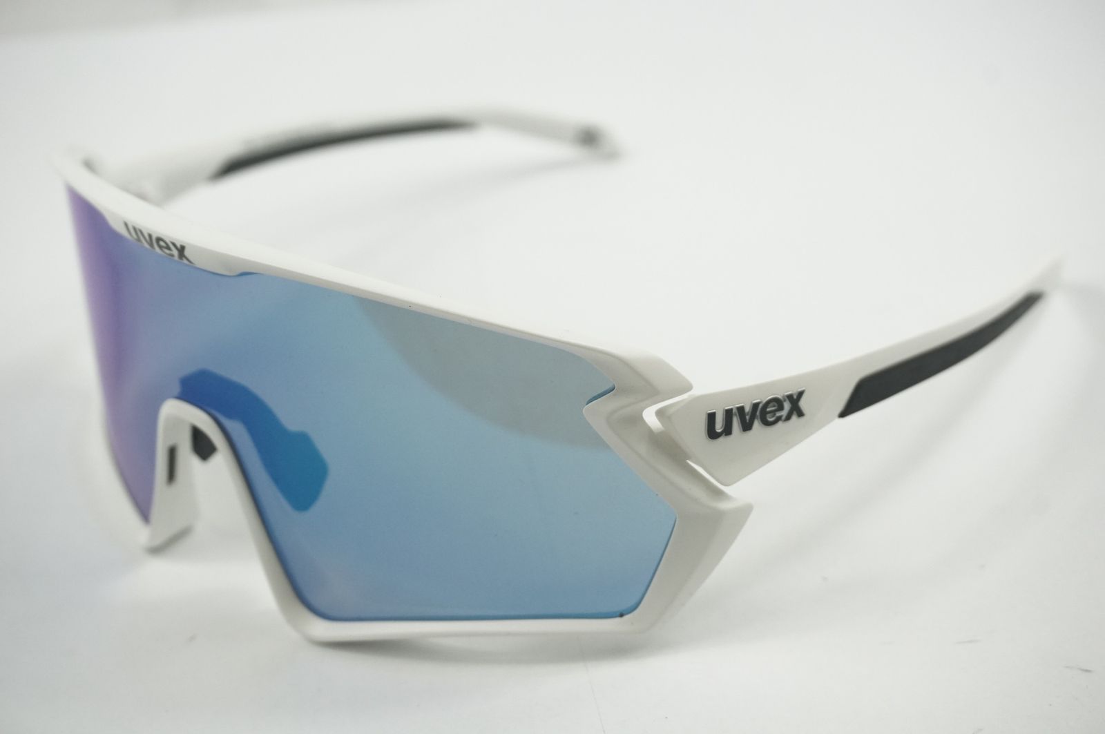 UVEX 「ウベックス」 SPORTSTYLE 231 2.0 アイウェア / バイチャリ世田谷店