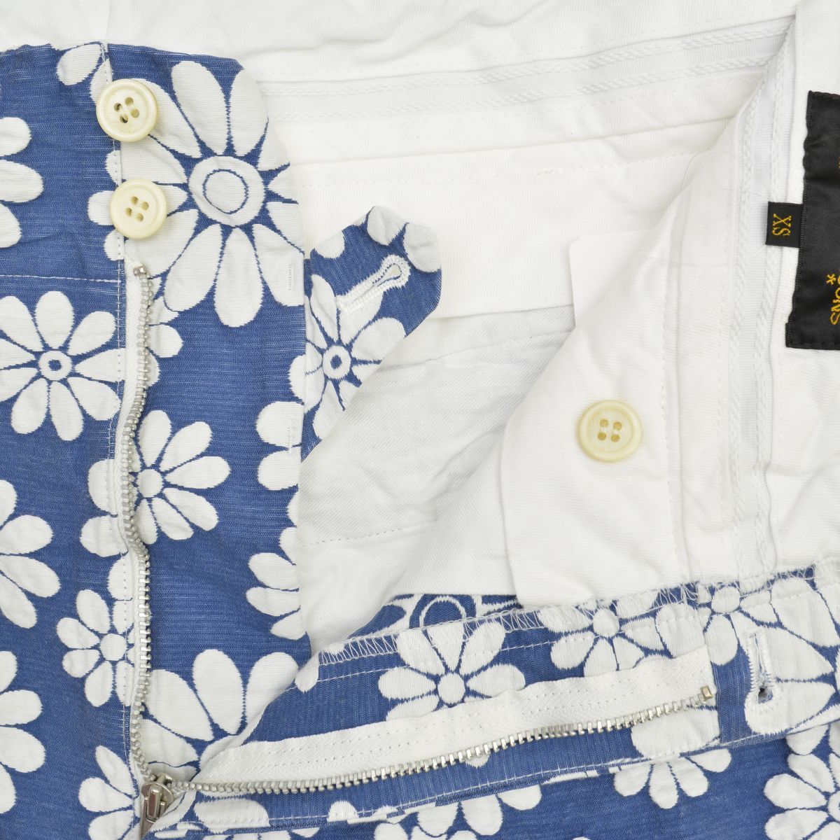 COMMEdesGARCONS】AD2012 GK-P002 花柄タックショートパンツ - メルカリ 