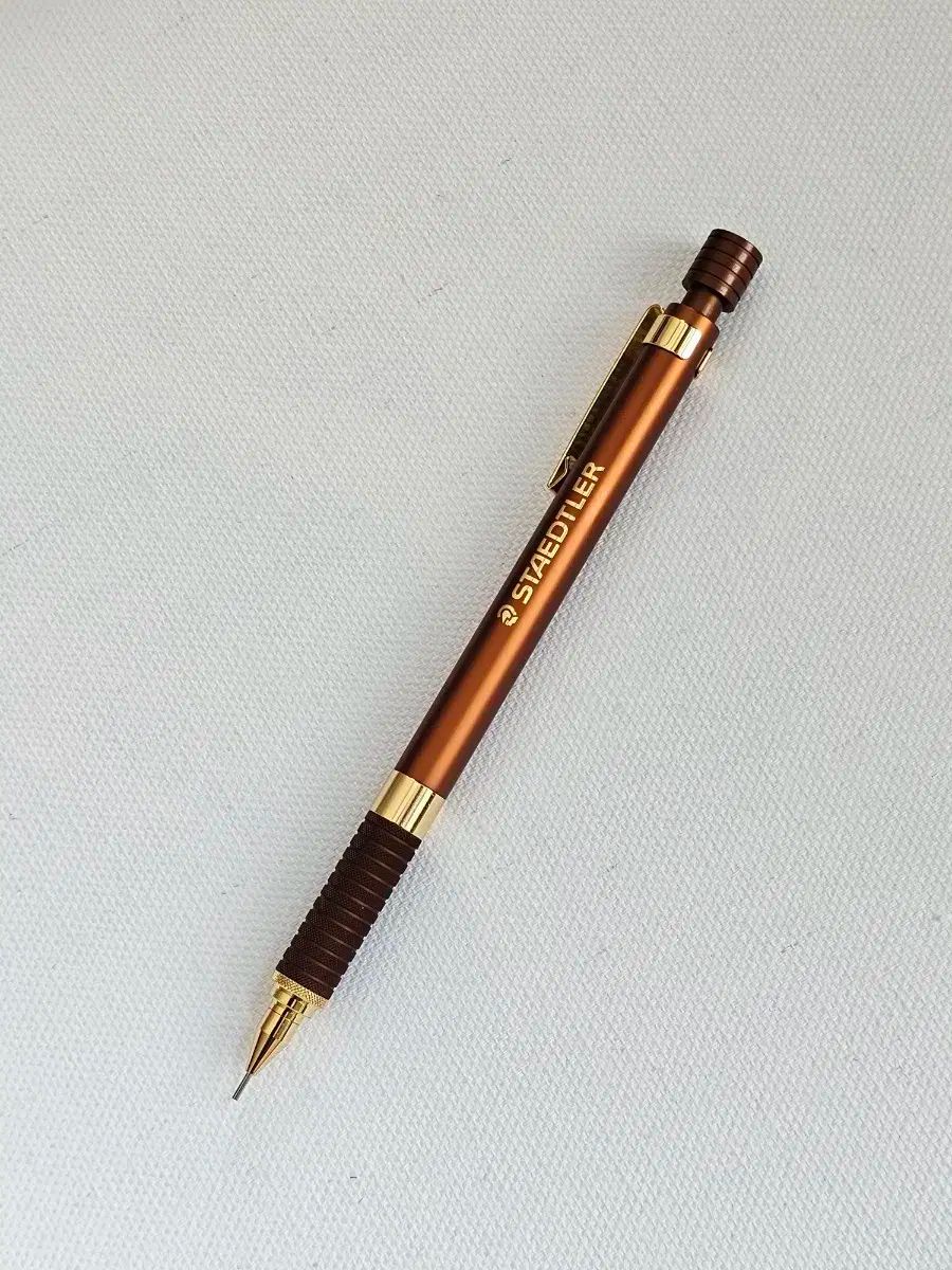 蔦屋書店限定ステッドラー シャープペンシル オレンジ（0.5mm