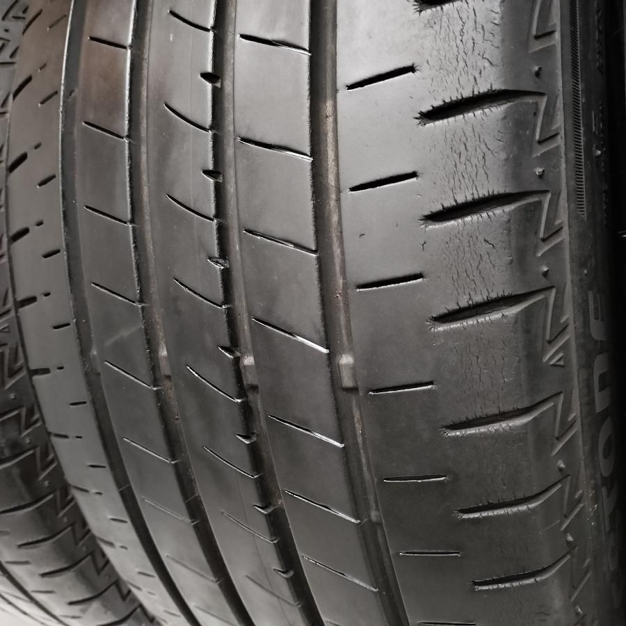 希少！ 高級ノーマルタイヤ 4本＞ 235/45R18 ブリヂストン