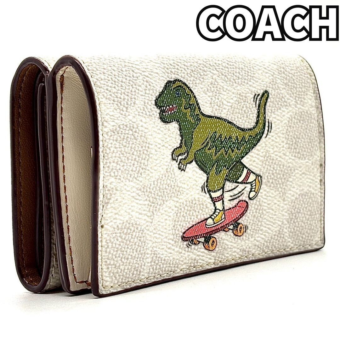 COACH × レキシー 恐竜 三つ折り財布 コラボ コーチ コンパクト 財布 限定デザインで差をつける】 COACH コーチ 三つ折り財布
