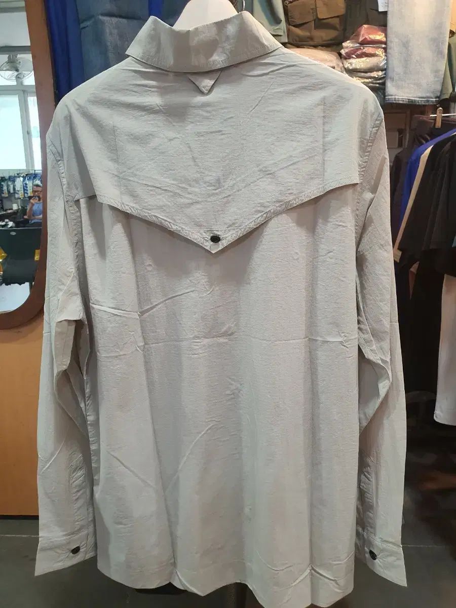 シャツ LS