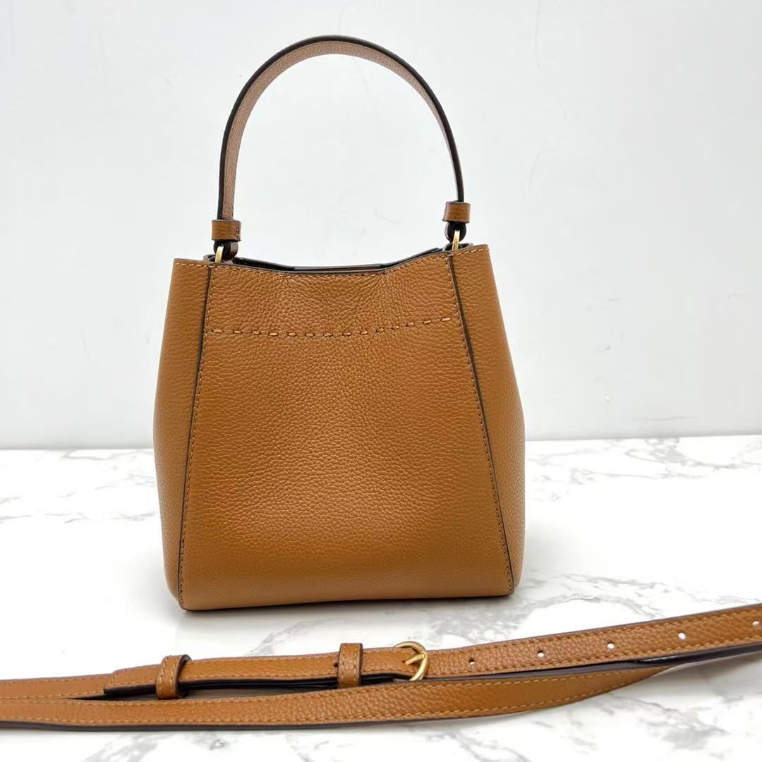 Tory Burchトハンドバッグ ショルダーバッグ ブラウン - メルカリ 