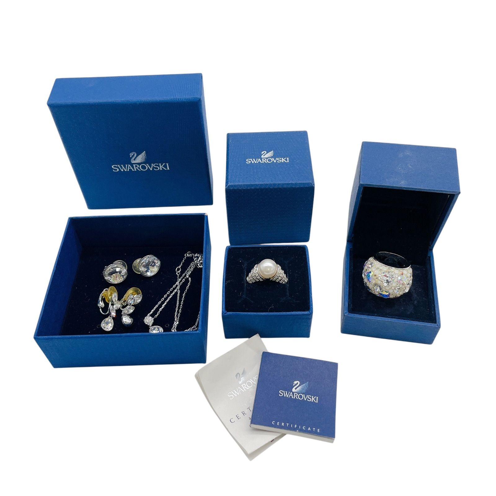 小型！Win11公式対応8世代i7/新品SSD512/メ8/無線/カメラ/FHD 小型