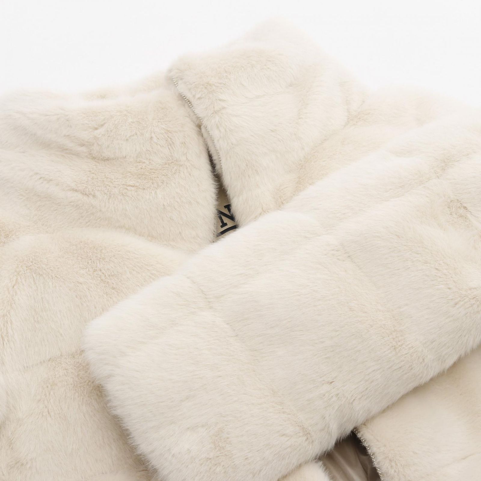 ヘルノ Herno ダウンジャケット LADY CAPE エコファー PI1166D その他 ブルゾン レディース GULLKHAN_COM