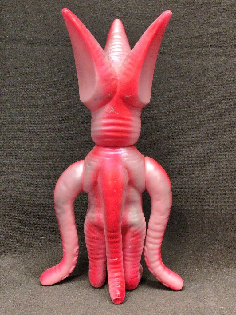 マルサン 現行 電撃怪獣大作戦 バイラス(ピンク成型) 21cm