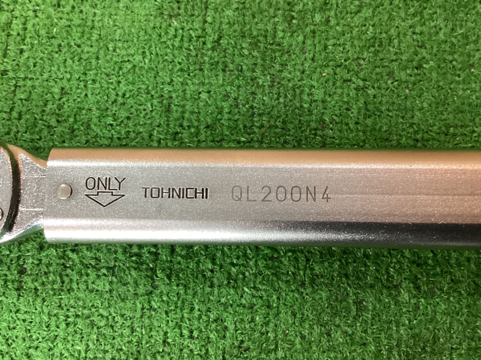 東日 QL200N4 シグナル式トルクレンチ 現状品 25-23