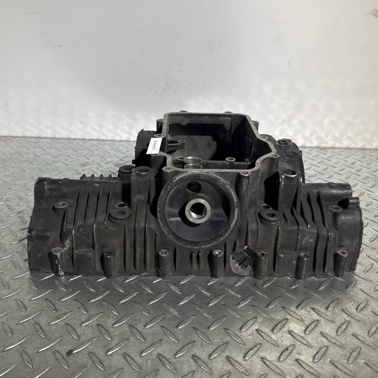 HONDA CBX400F クランクケース 下側 ホンダ