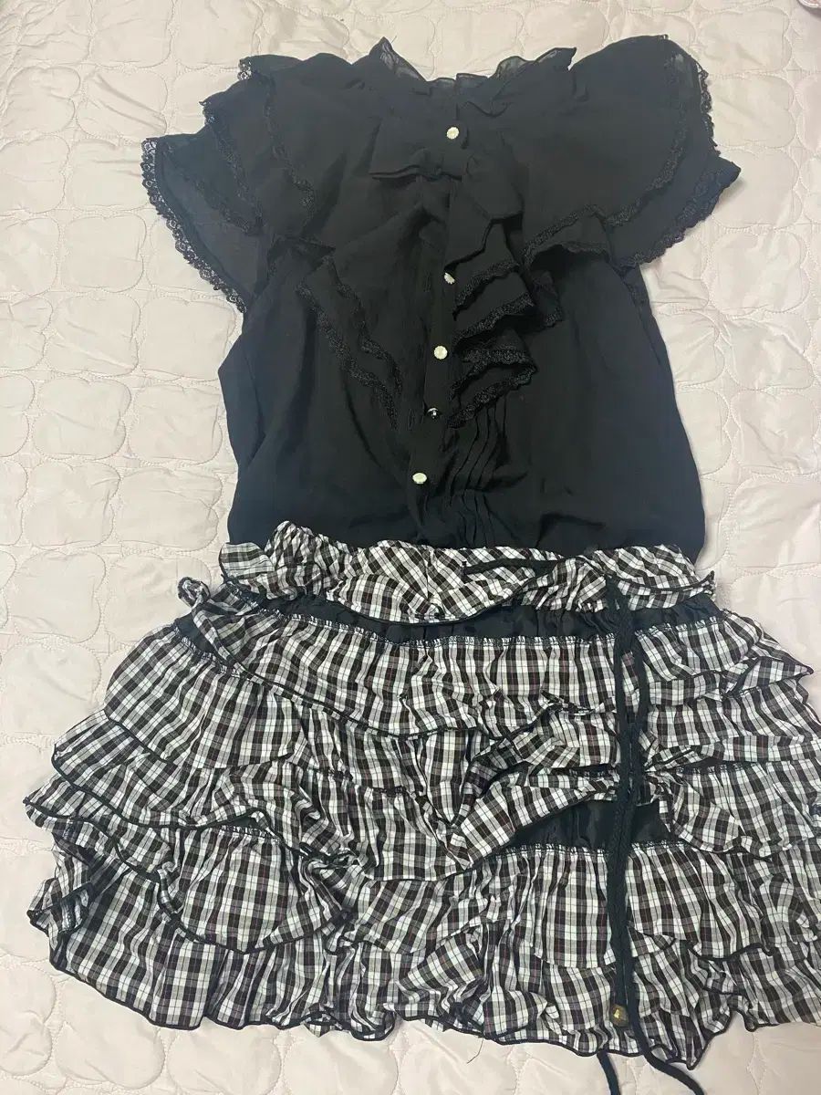 Axes femme アクシーズファム LIZ LISA リズリサ ゴンゲム ヨジュ ロマンティック ガル ブラウス キュロット 上下セット セット ヴィンテージ