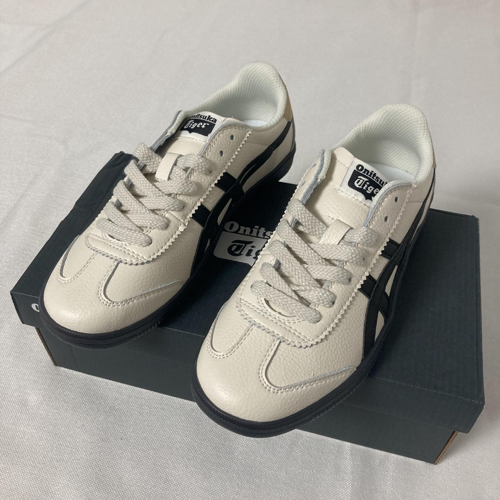 美品 ONITSUKA TIGER オニツカタイガー スニーカー Tokuten スニーカー