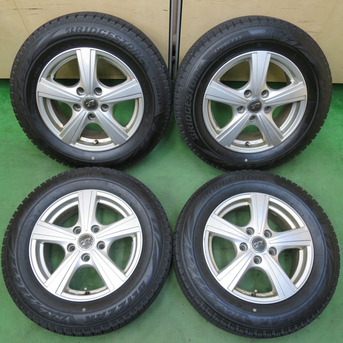 バリ溝21年製夏タイヤ195/65R15アルミホイール付き4本セット11