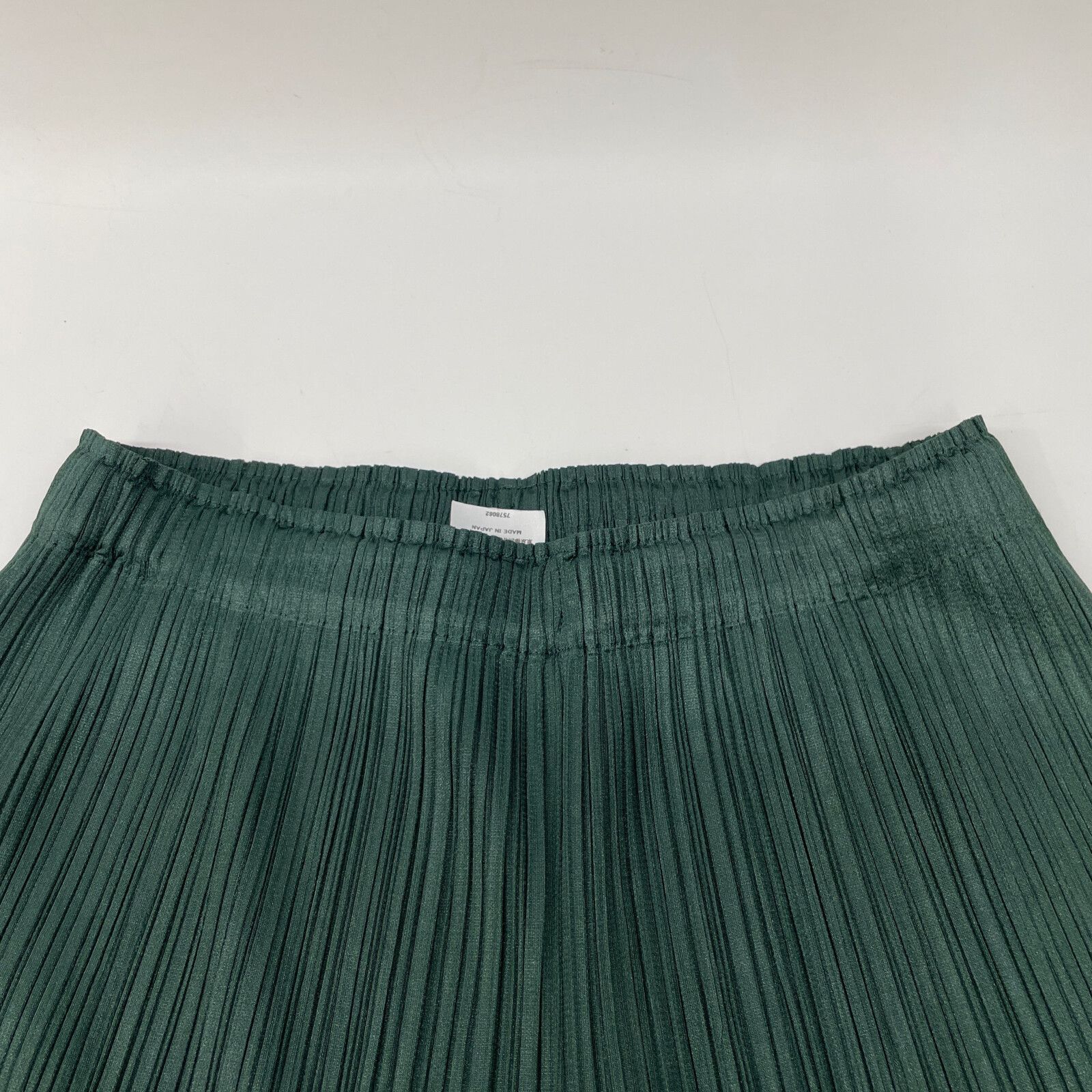 PLEATS PLEASE プリーツプリーズ 【美品/23年製】PP33JF116 サイド  