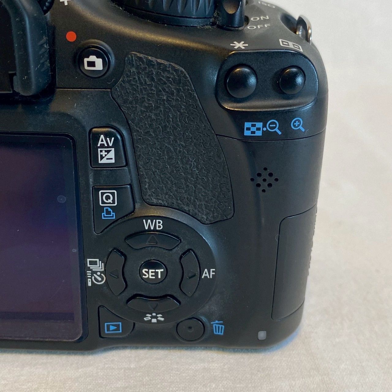 動作良好】Canon/EOS/Kiss/X4/デジタル一眼レフ/ボディ本体/箱付き/No