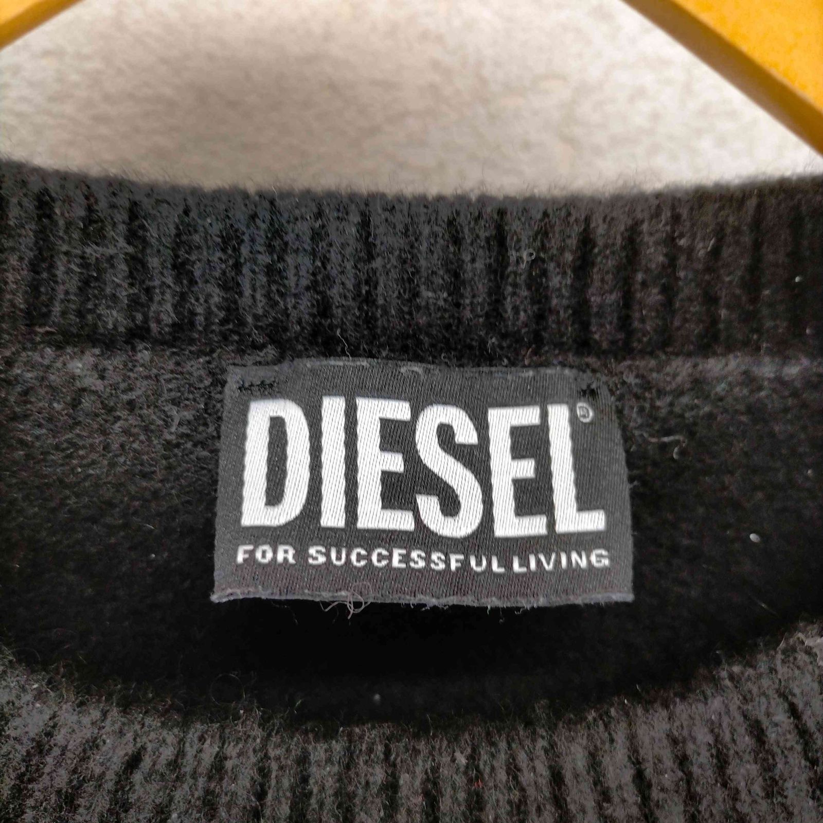 DIESEL 23AW M-AREESA Dロゴ カシミヤウールニット ディーゼル DIESEL 23AW M-AREESA Dロゴ カシミヤウールニット