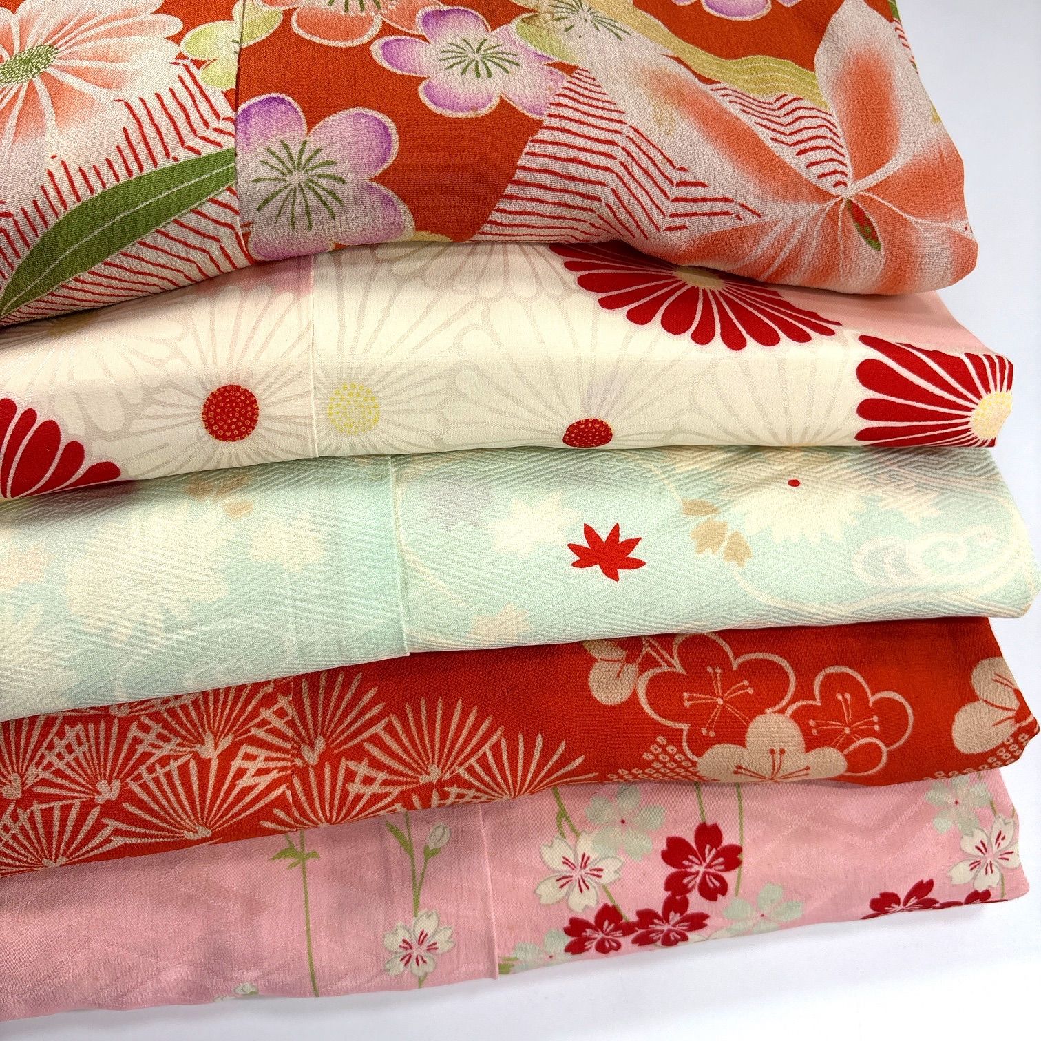 平和屋着物●振袖用長襦袢　袷　雲取几帳舞蝶文　金彩　正絹　逸品　DAAY5443ud 平和屋着物○振袖用長襦袢 袷 雲取几帳舞蝶文 金彩 正絹 逸品