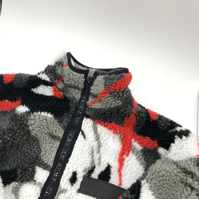 cvtvlist カタリストCamo Fleece Jacket 迷彩柄フリース 【公式通販】