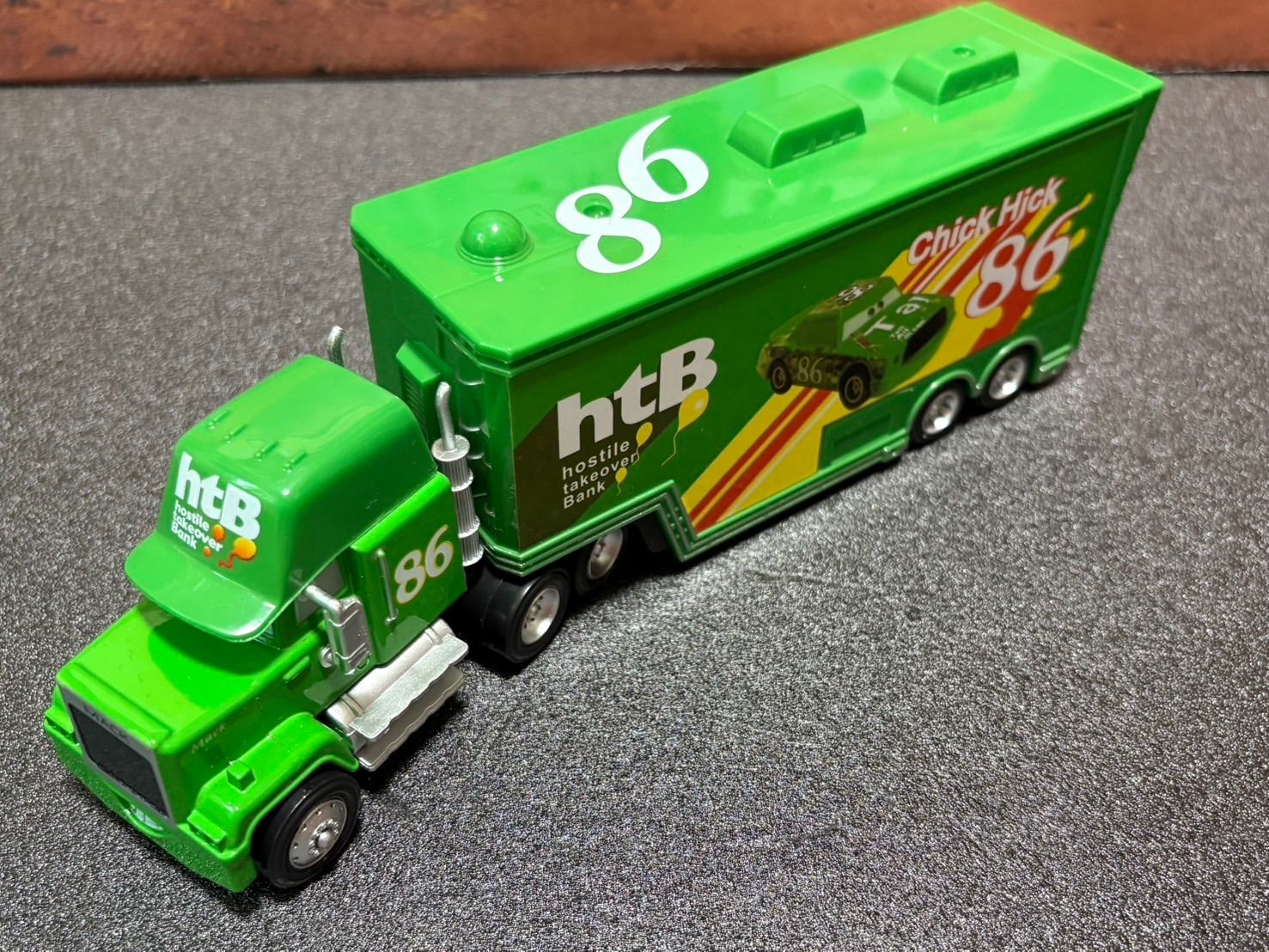 新品】カーズ マック トラック トレーラー チックヒックス 単品