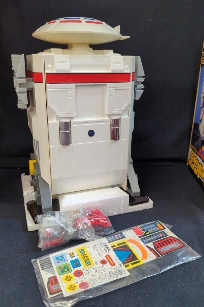 希少品！新品未使用フラッシュマンラウンドベース バンダイ フラッシュマン 超新星フラッシュマン 大型基地