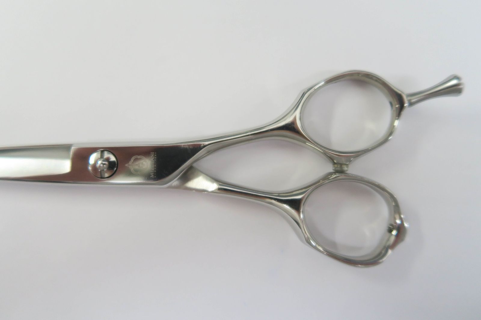 Bランク【MIZUTANI SCISSORS ミズタニシザーズ】 シザー 美容師・理容師 5.7インチ 右利き 【中古】:H-8657 - メルカリ